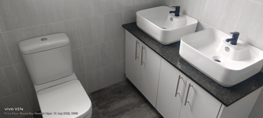 3 Bedroom Property for Sale in Island View Western Cape